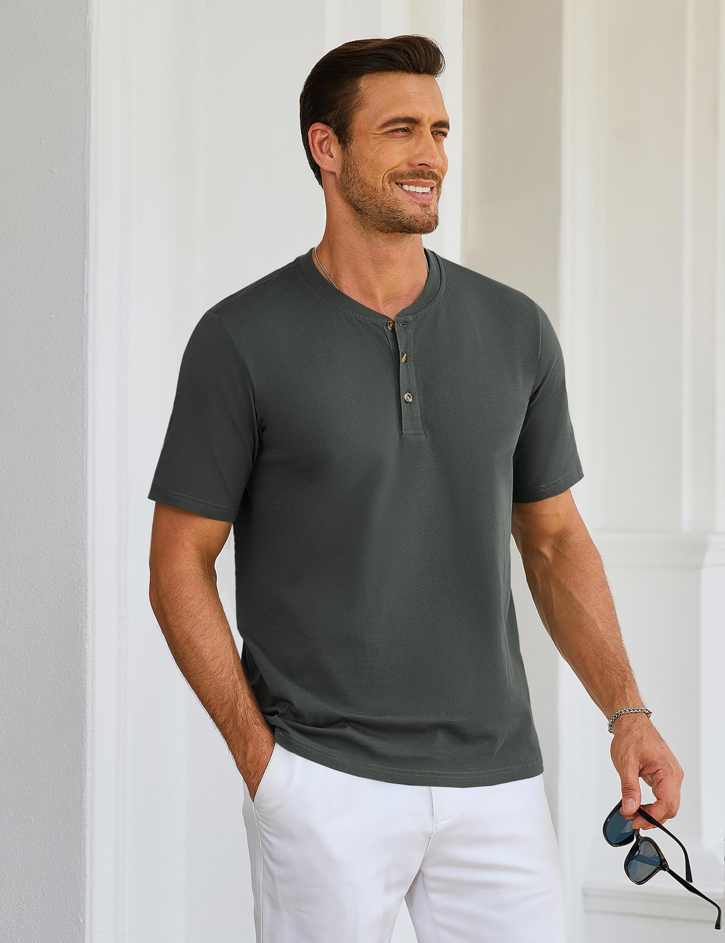MAGNIVIT Mens Henley Shirts Short Sleeve Cotton Casual Summer Basic T-Shirts 3 Button Solid Collarless Shirts for Work