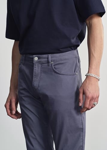 Ride Men's Regular Rise Slim Leg Pants